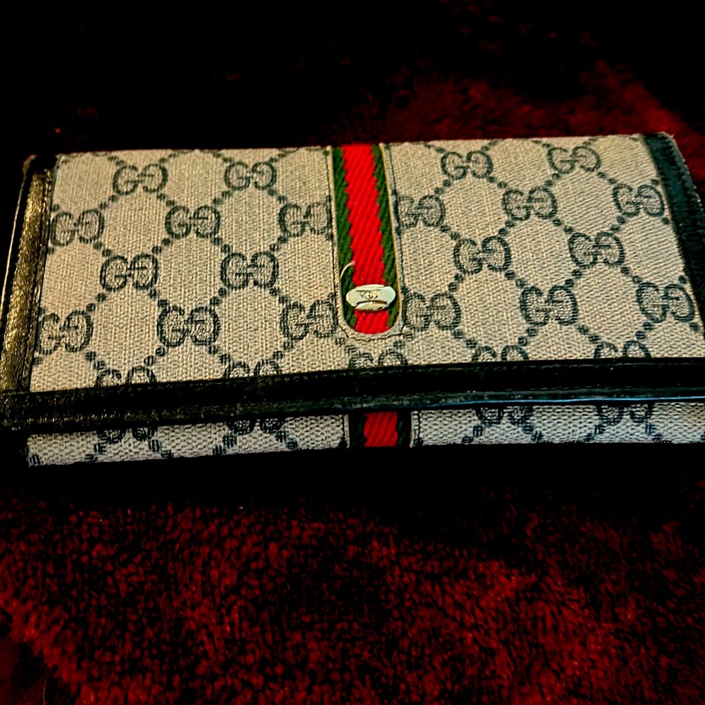 Gucci Vintage long wallet beige and navy with navy leather trim